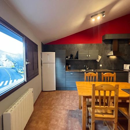 La Vall Apartaments Duplex سانت ليورينس دو موريونيز المظهر الخارجي الصورة