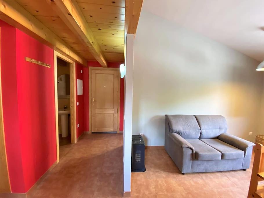 La Vall Apartaments Duplex سانت ليورينس دو موريونيز المظهر الخارجي الصورة