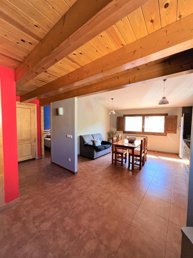 La Vall Apartaments Duplex سانت ليورينس دو موريونيز المظهر الخارجي الصورة