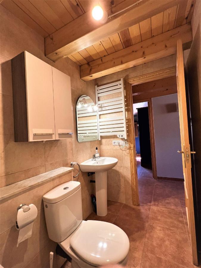La Vall Apartaments Duplex سانت ليورينس دو موريونيز المظهر الخارجي الصورة